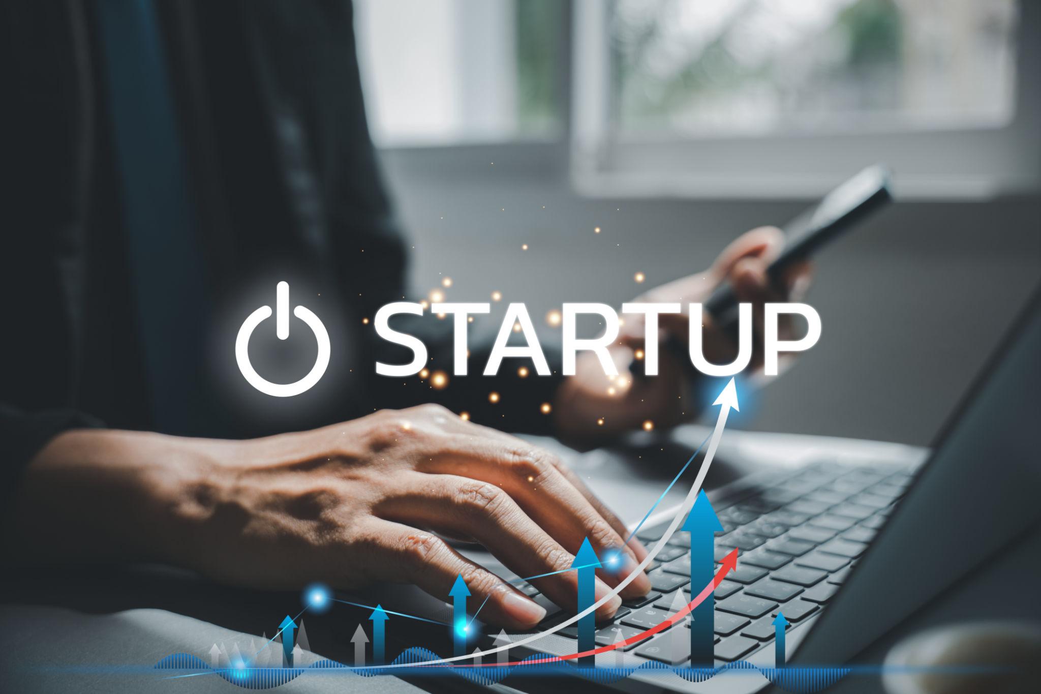 StartupCheck AI – Startup Decision Engine - Validate startup ideas instantly with AI-powered market analysis, risks, MVP planning, and go-to-market insights.
